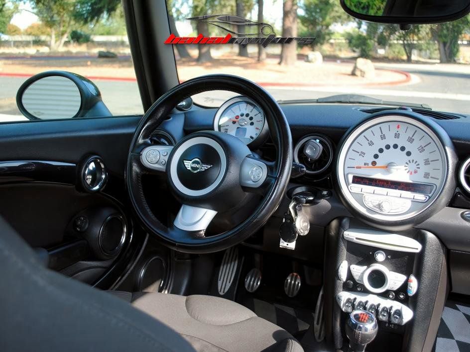Used 2010 MINI Cooper John Cooper Works image 14