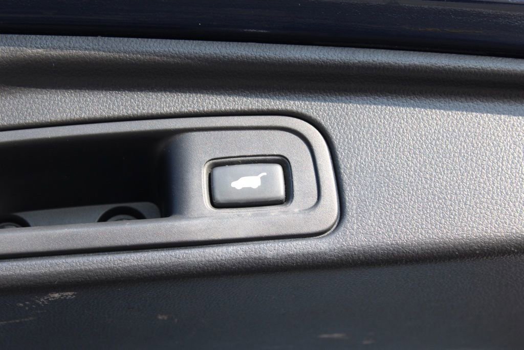 Used 2019 Honda Pilot Elite image 12