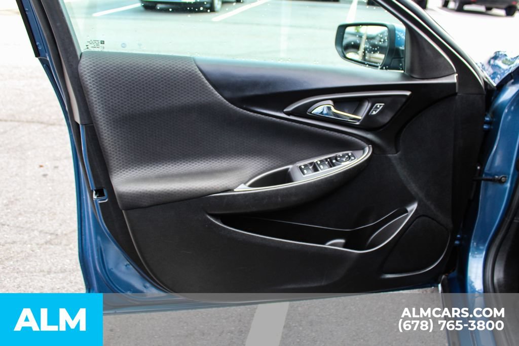 Used 2024 Chevrolet Malibu LT FWD image 34