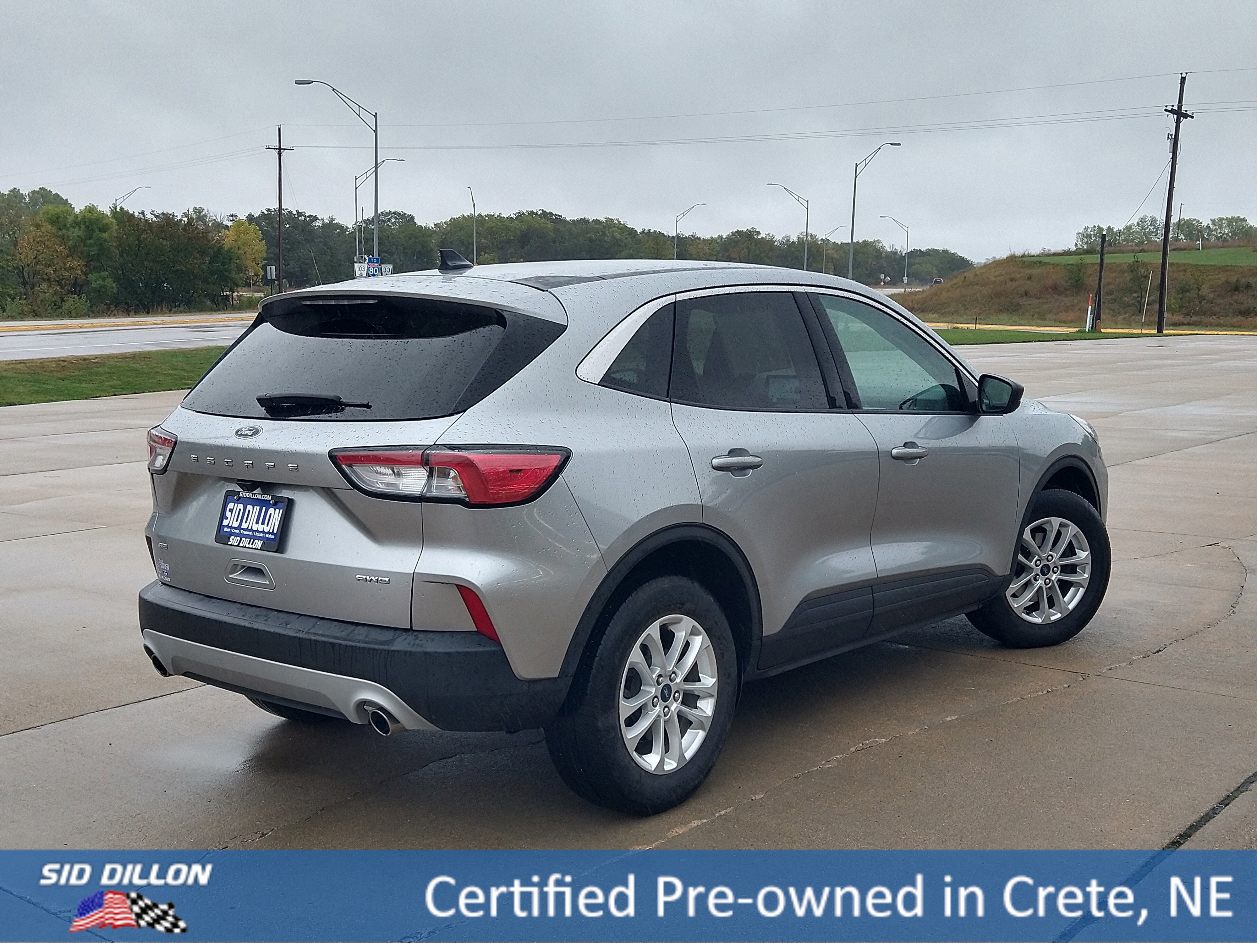 Used 2022 Ford Escape SE w/ Cold Weather Package image 11