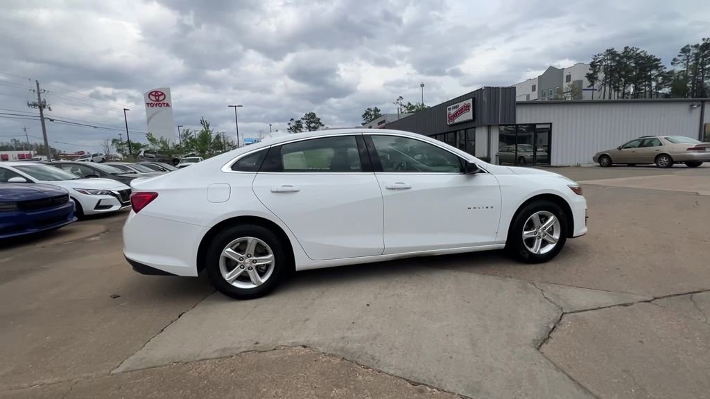 Used 2024 Chevrolet Malibu LT image 10