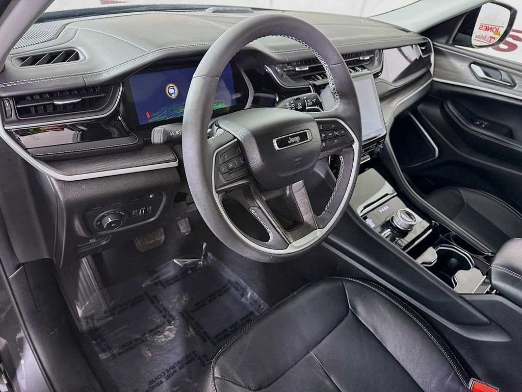 Used 2022 Jeep Grand Cherokee Limited 4xe image 20