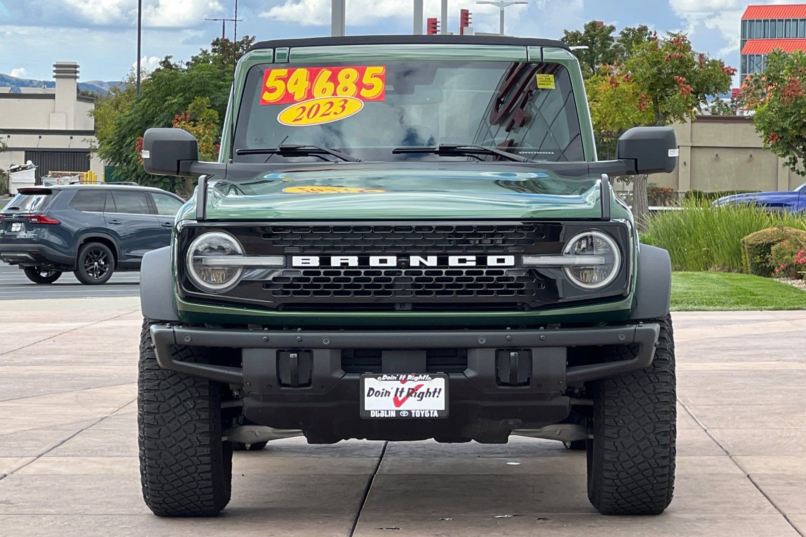 Used 2023 Ford Bronco Wildtrak image 10