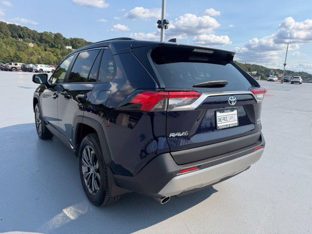 Certified 2023 Toyota RAV4 Limited w/ Limited Grade Weather Package AWD/4WD image 6