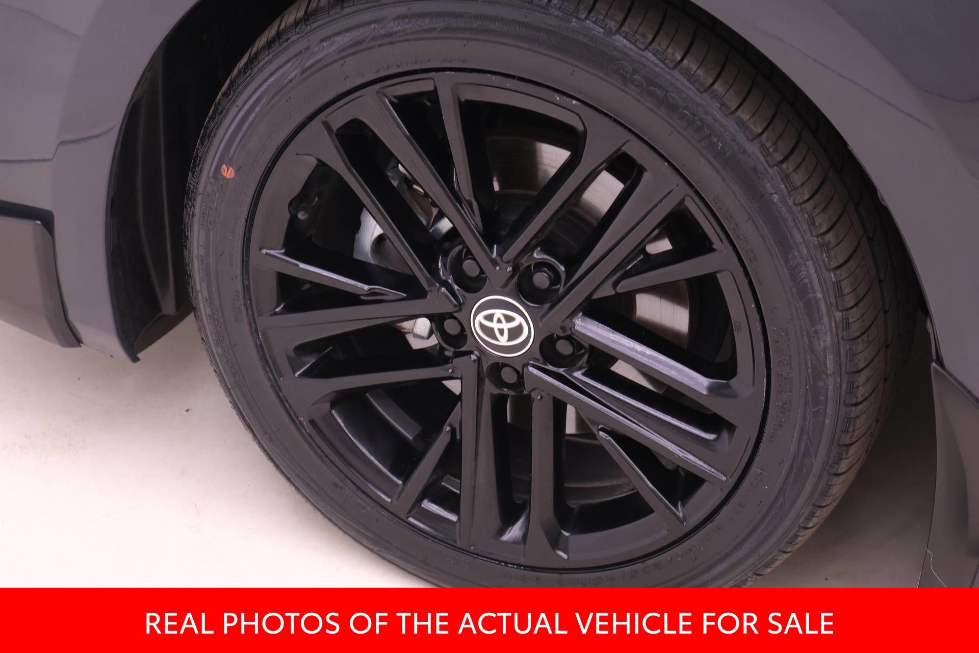 Certified 2025 Toyota Camry SE w/ Convenience Package FWD image 16