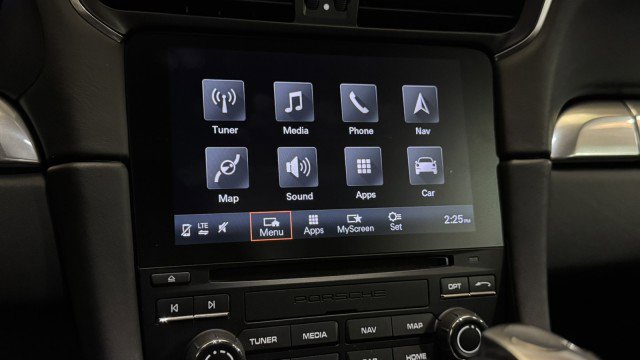 Used 2019 Porsche 911 Turbo image 8