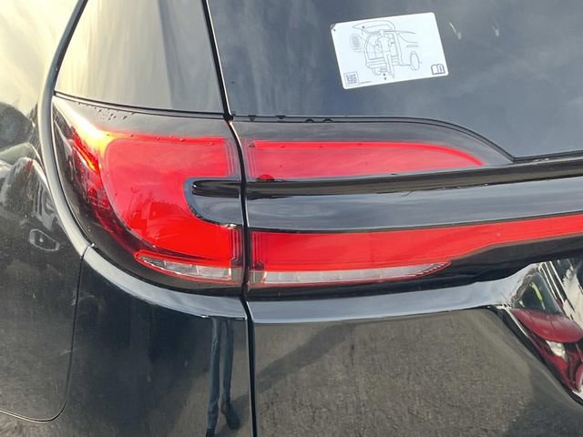 New 2026 Chrysler Pacifica Pinnacle FWD image 10