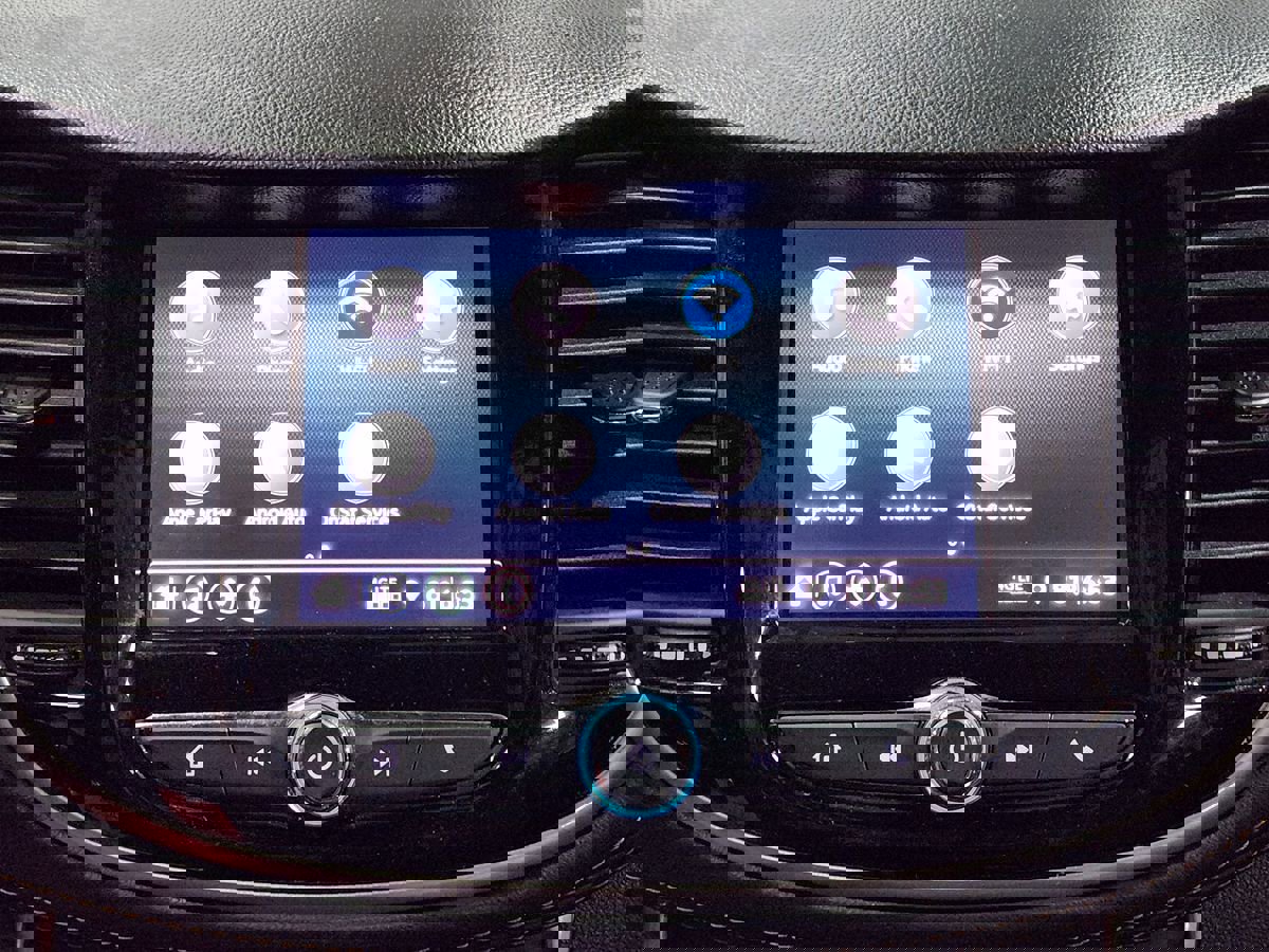 Used 2022 Chevrolet Trax LS w/ Tint and Cruise Package image 36