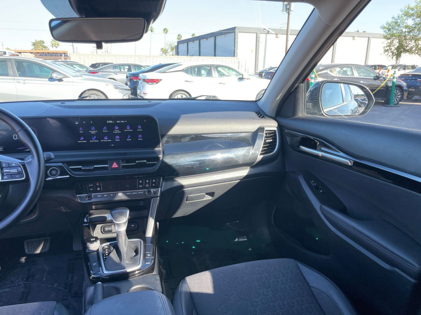 Used 2025 Kia Seltos S FWD image 36