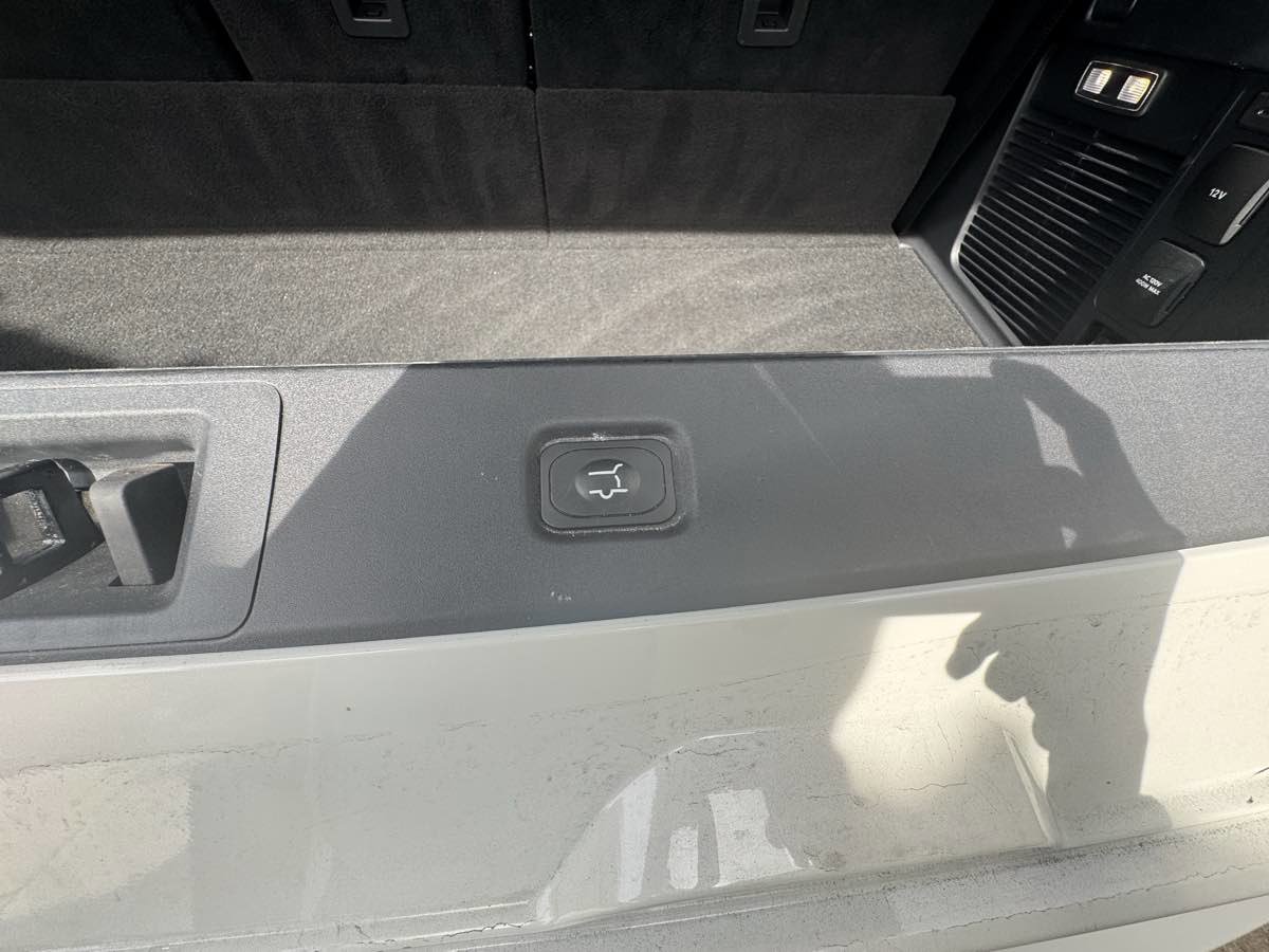 Used 2025 Ford Expedition Tremor image 25