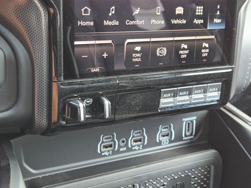 New 2026 RAM 2500 Limited image 37