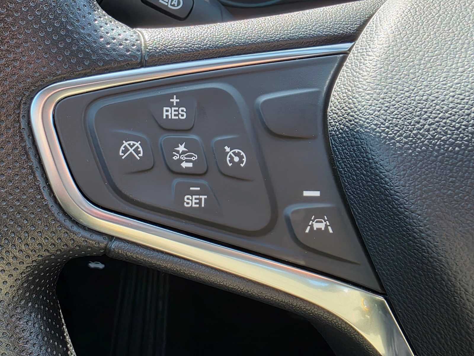 Certified 2024 Chevrolet Malibu LT FWD image 31