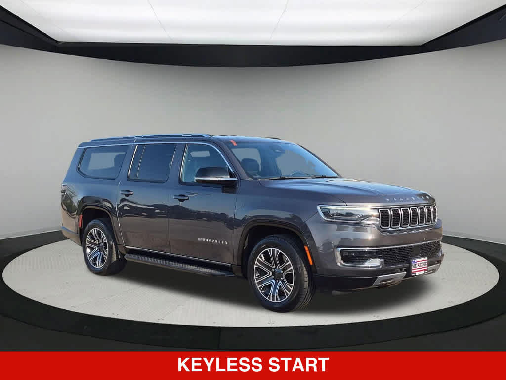 Used 2024 Jeep Wagoneer L Series II AWD/4WD image 9