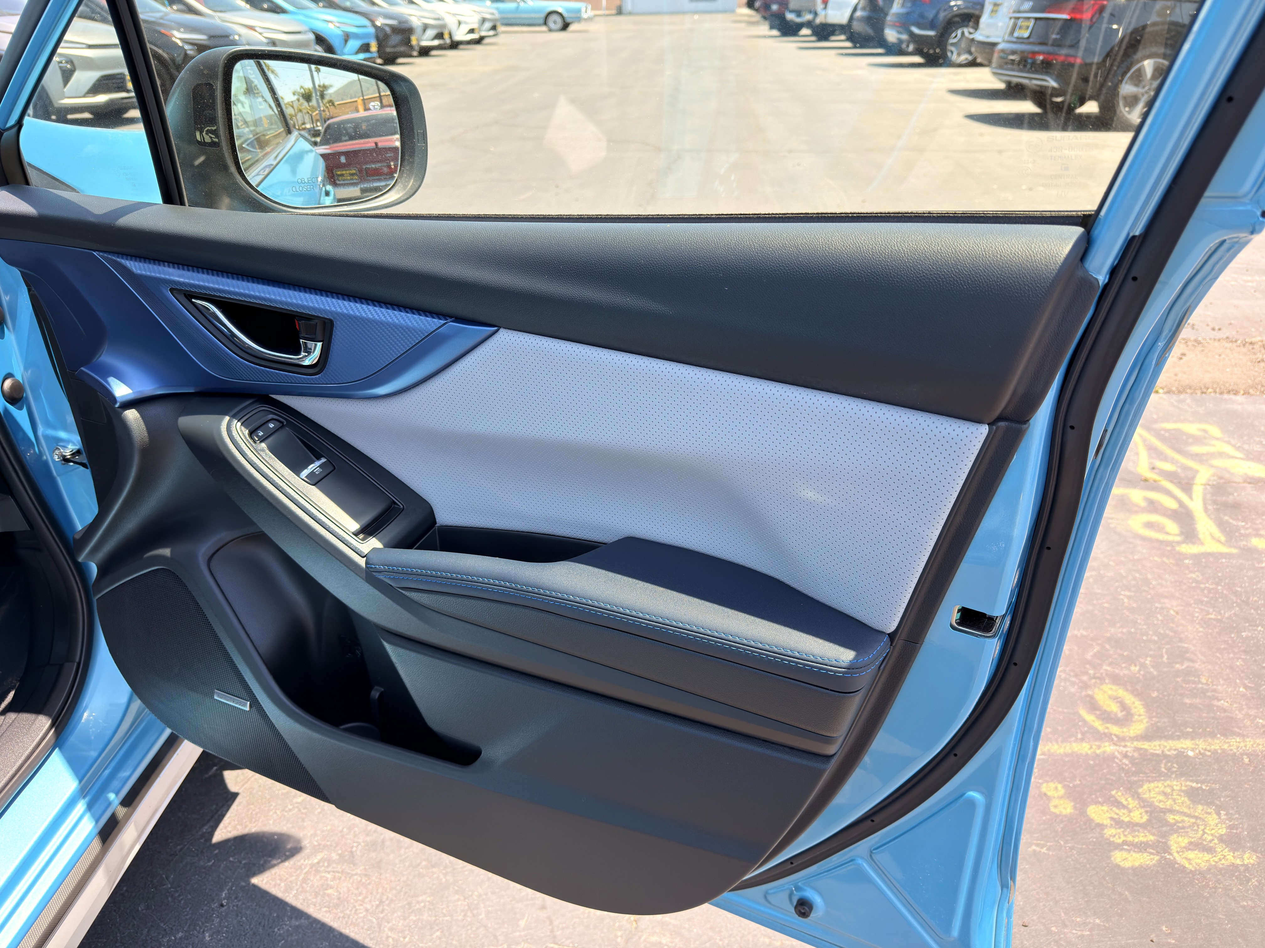 Used 2021 Subaru Crosstrek Hybrid w/ Moonroof Package w/Navigation AWD/4WD image 11