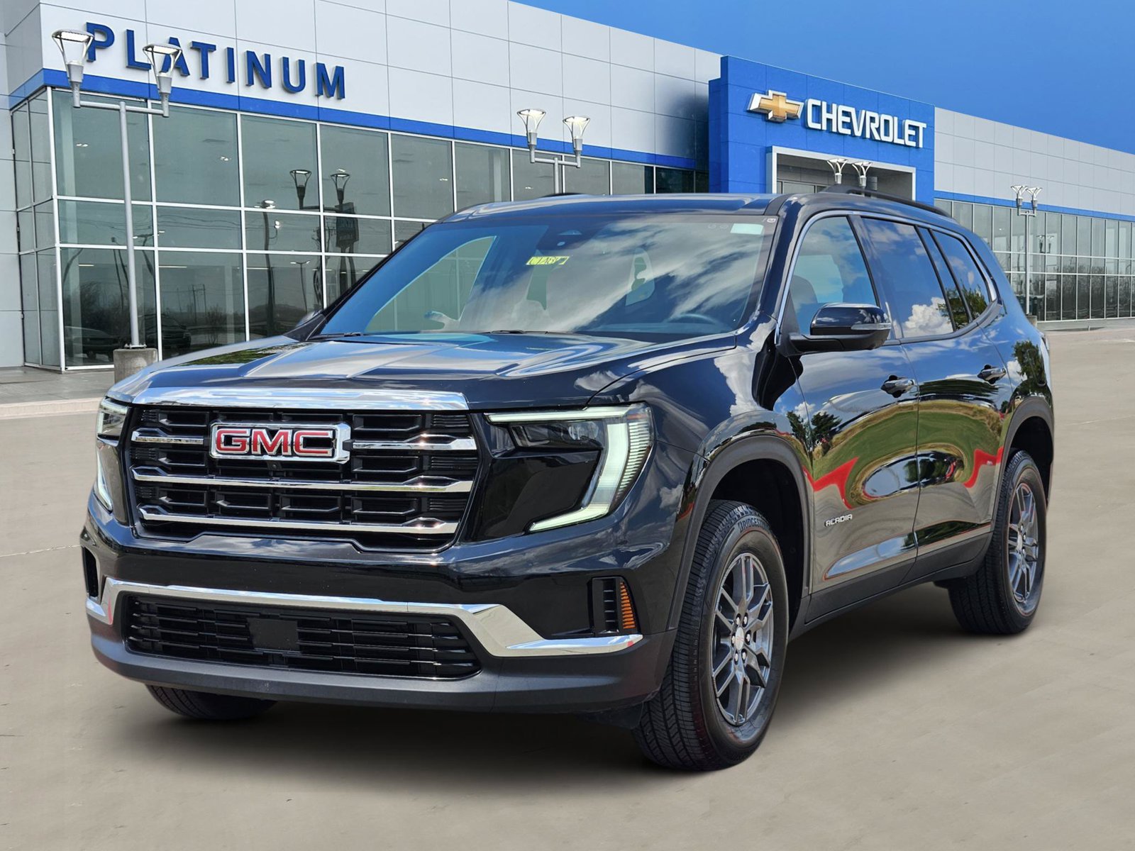 Used 2026 GMC Acadia Elevation FWD image 2