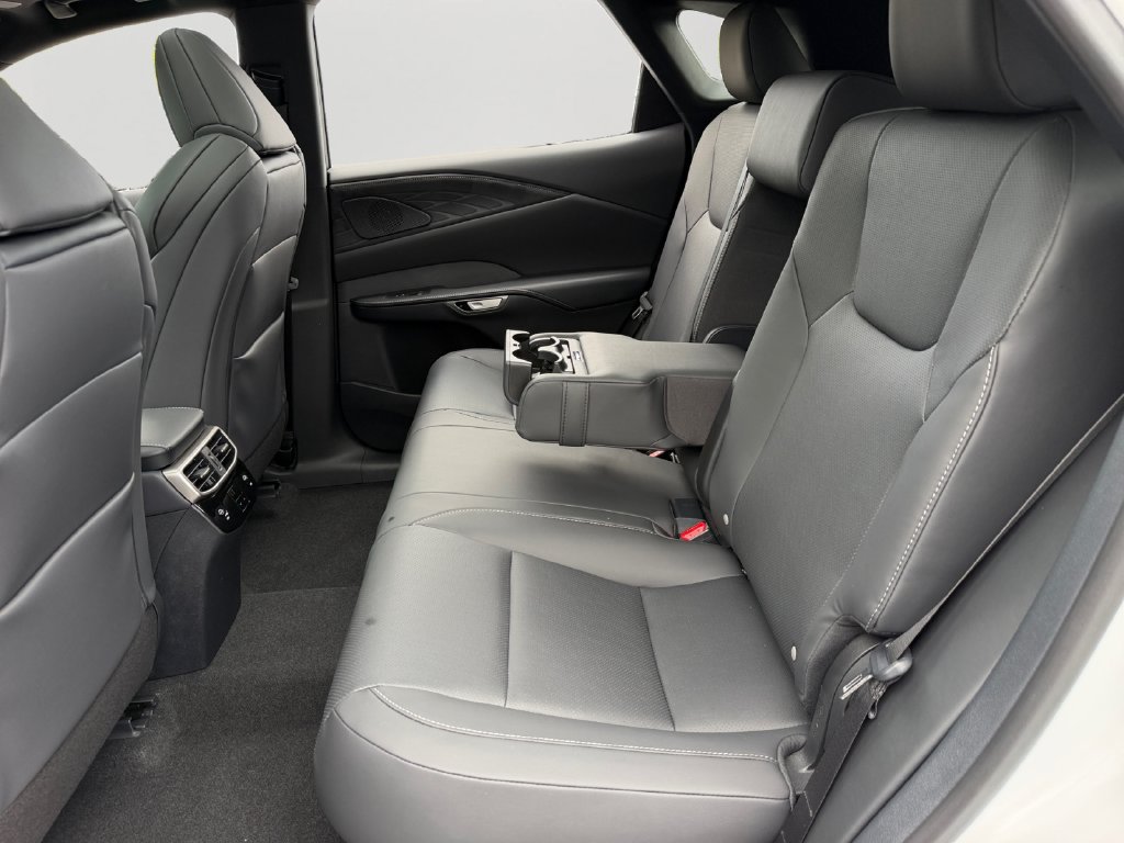 New 2026 Lexus RX 350 F Sport AWD/4WD image 8