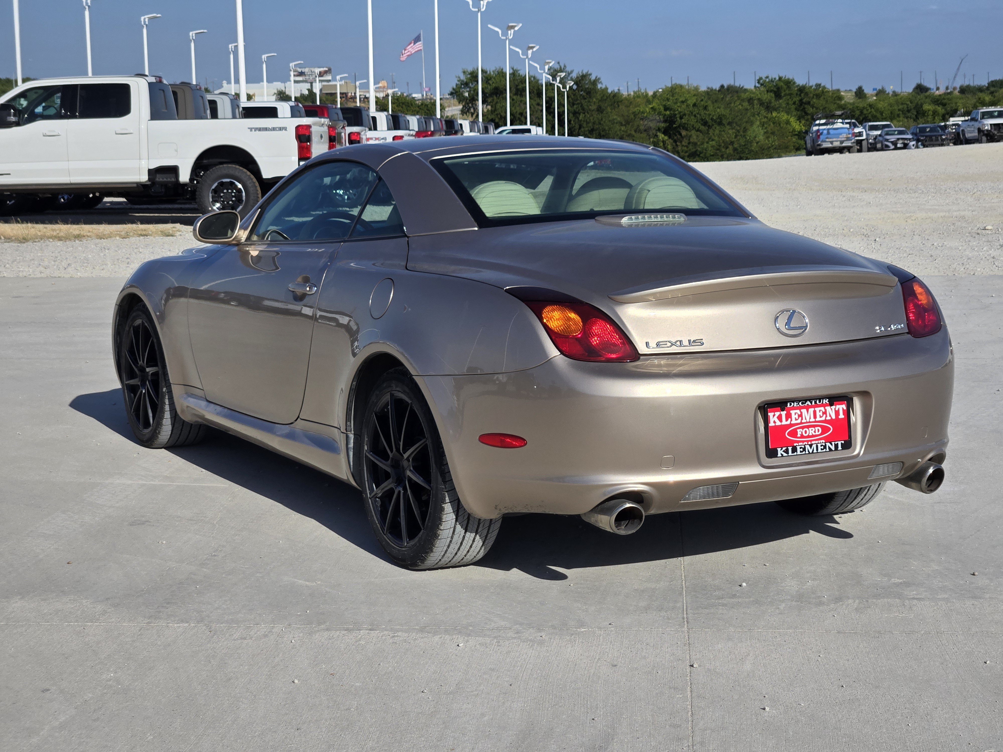 Used 2002 Lexus SC 430 Convertible RWD image 4