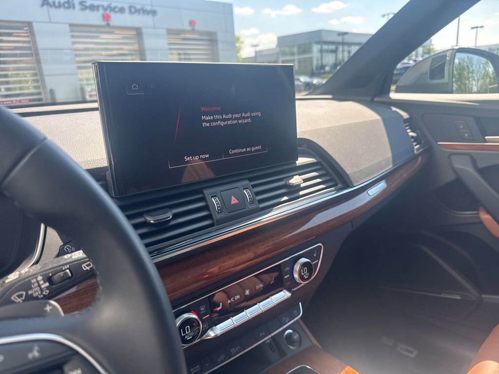 Certified 2023 Audi Q5 e Premium Plus w/ Premium Plus Package AWD/4WD image 47