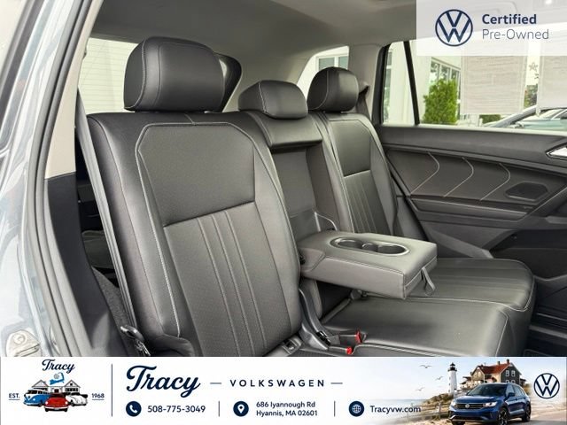 Certified 2023 Volkswagen Tiguan SE w/ Panoramic Sunroof Package AWD/4WD image 24