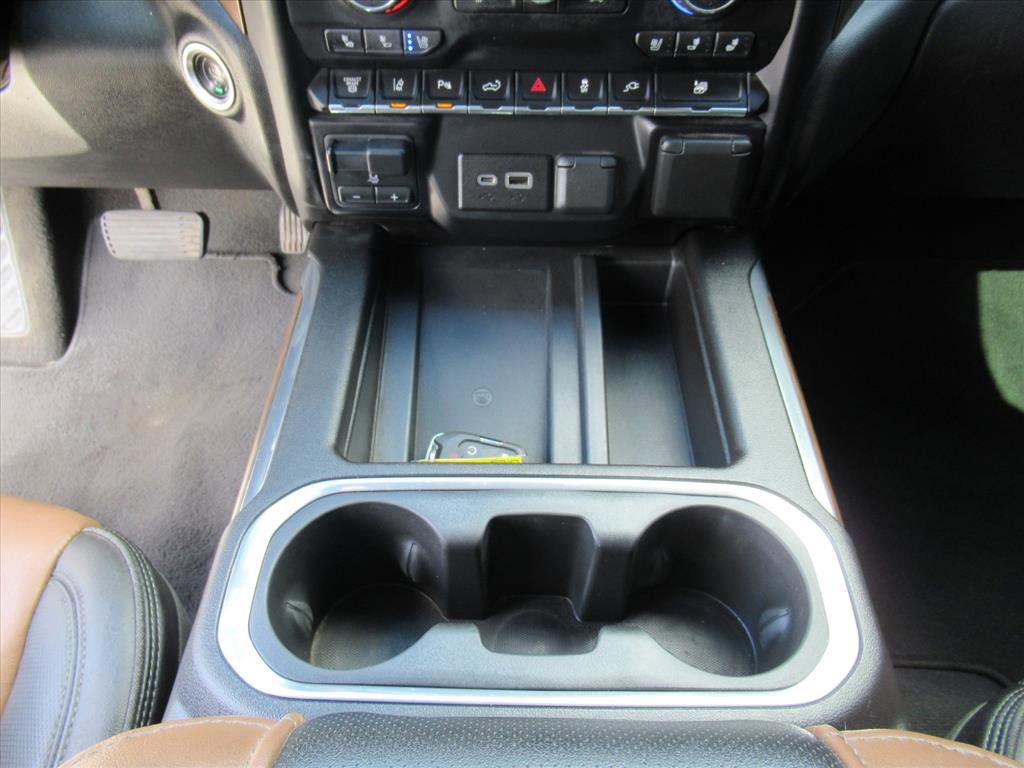 Used 2021 Chevrolet Silverado 3500 High Country image 23