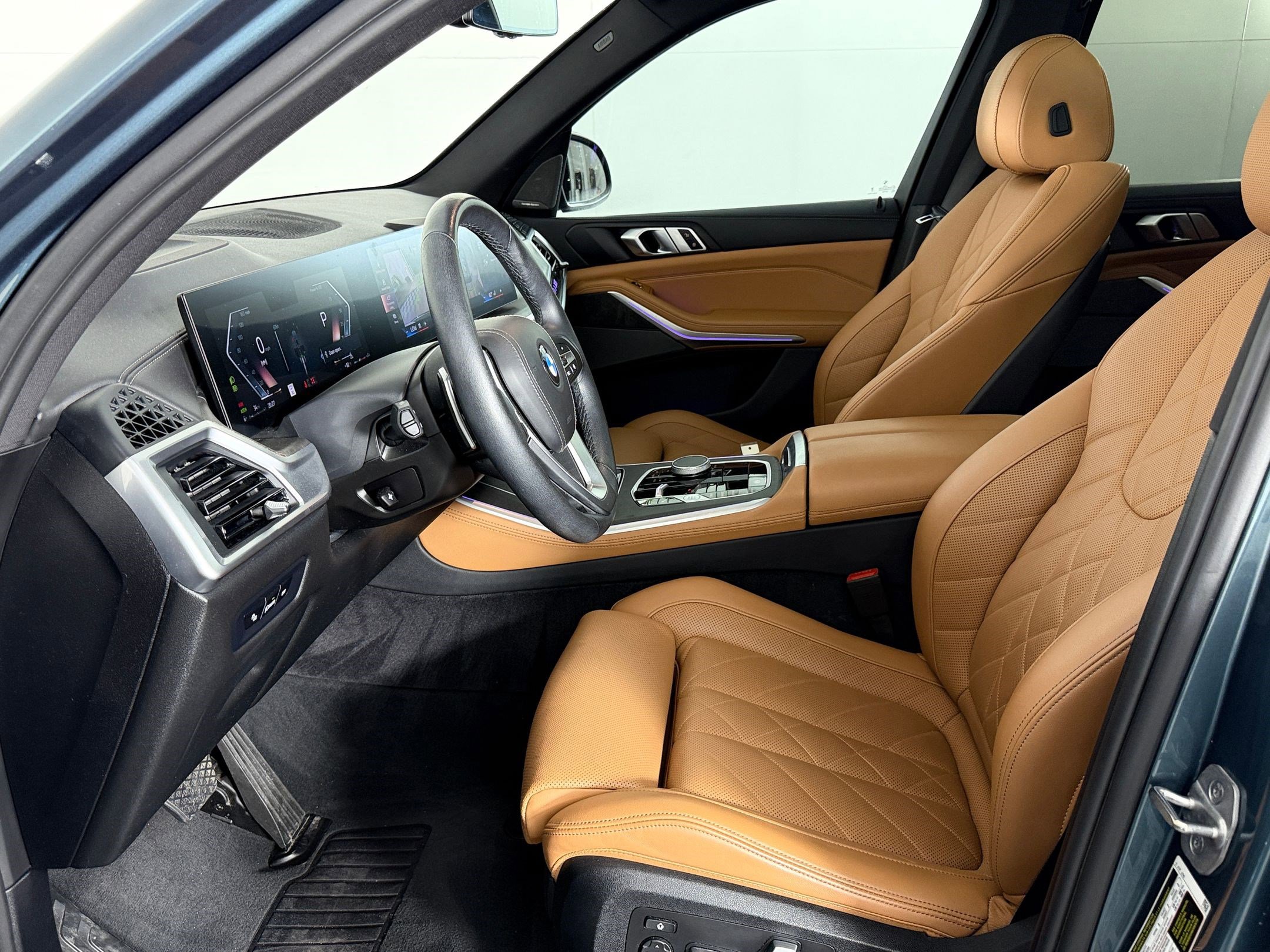 Used 2024 BMW X5 sDrive40i w/ Premium Package RWD image 5