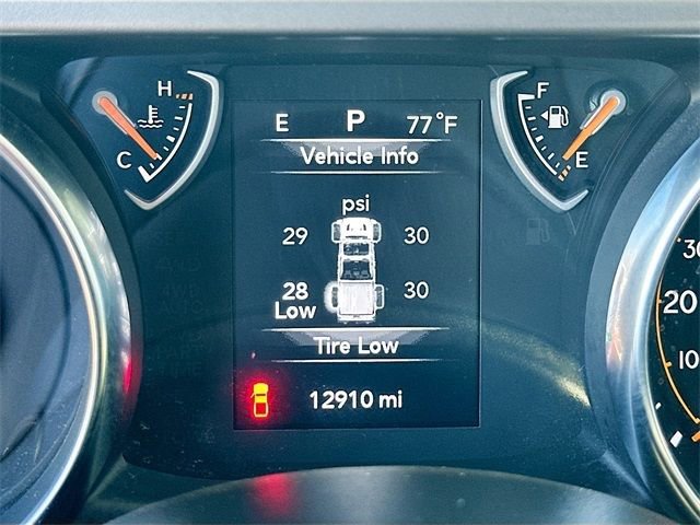 Used 2022 Jeep Gladiator Sport image 12