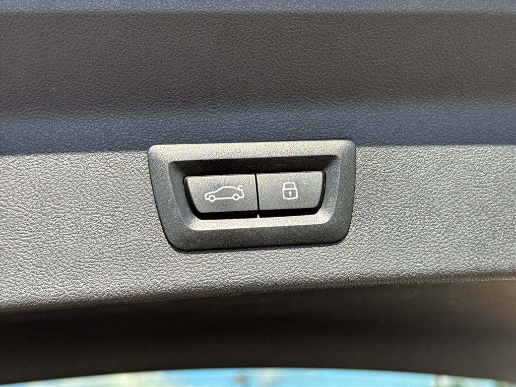 Used 2024 BMW X3 xDrive30i AWD/4WD image 6