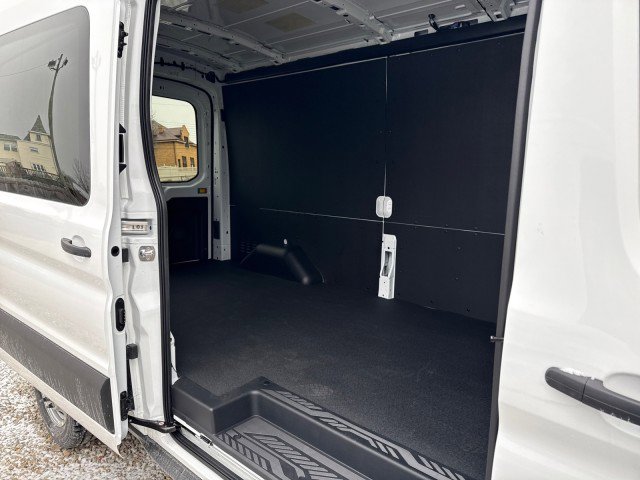 New 2026 Ford Transit 250 148 Medium Roof Extended AWD w/ Load Area Protection Package image 4