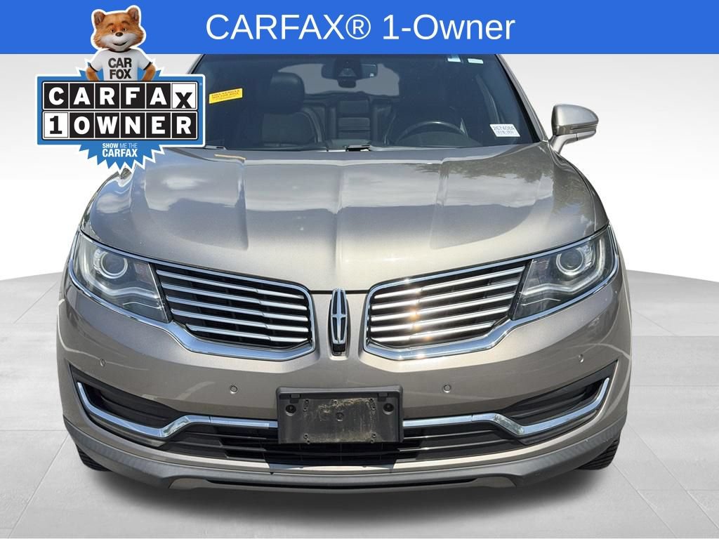Used 2016 Lincoln MKX Reserve w/ Technology Package AWD/4WD image 2
