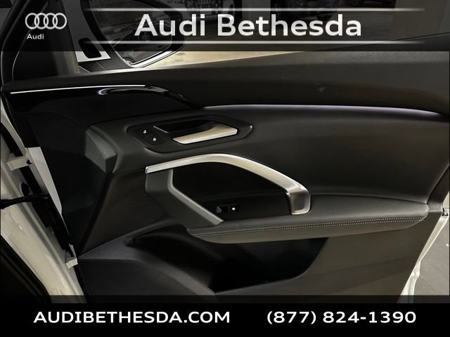Certified 2025 Audi Q5 Premium w/ Convenience Package AWD/4WD image 30