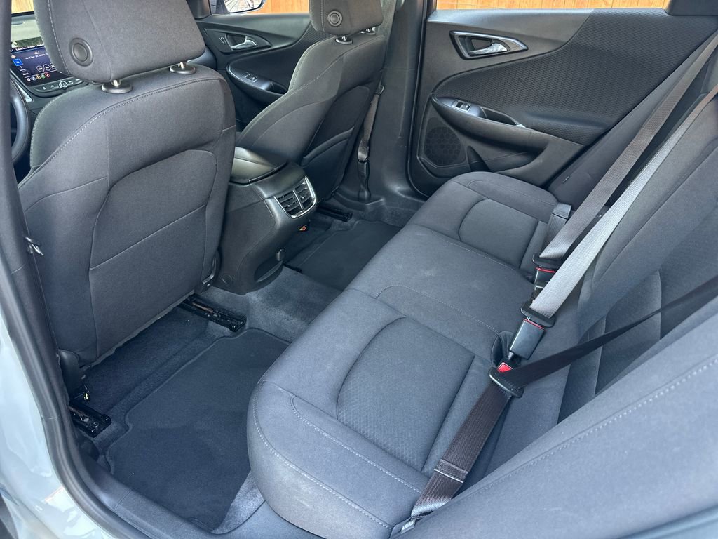 Used 2024 Chevrolet Malibu LT image 33