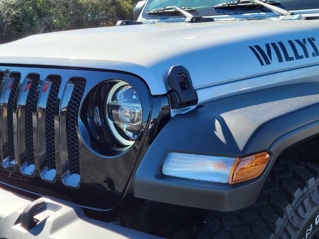 Used 2022 Jeep Wrangler Willys image 9