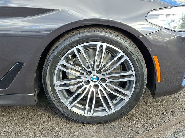 Used 2018 BMW 540i xDrive 540i xDrive w/ M Sport Package image 8