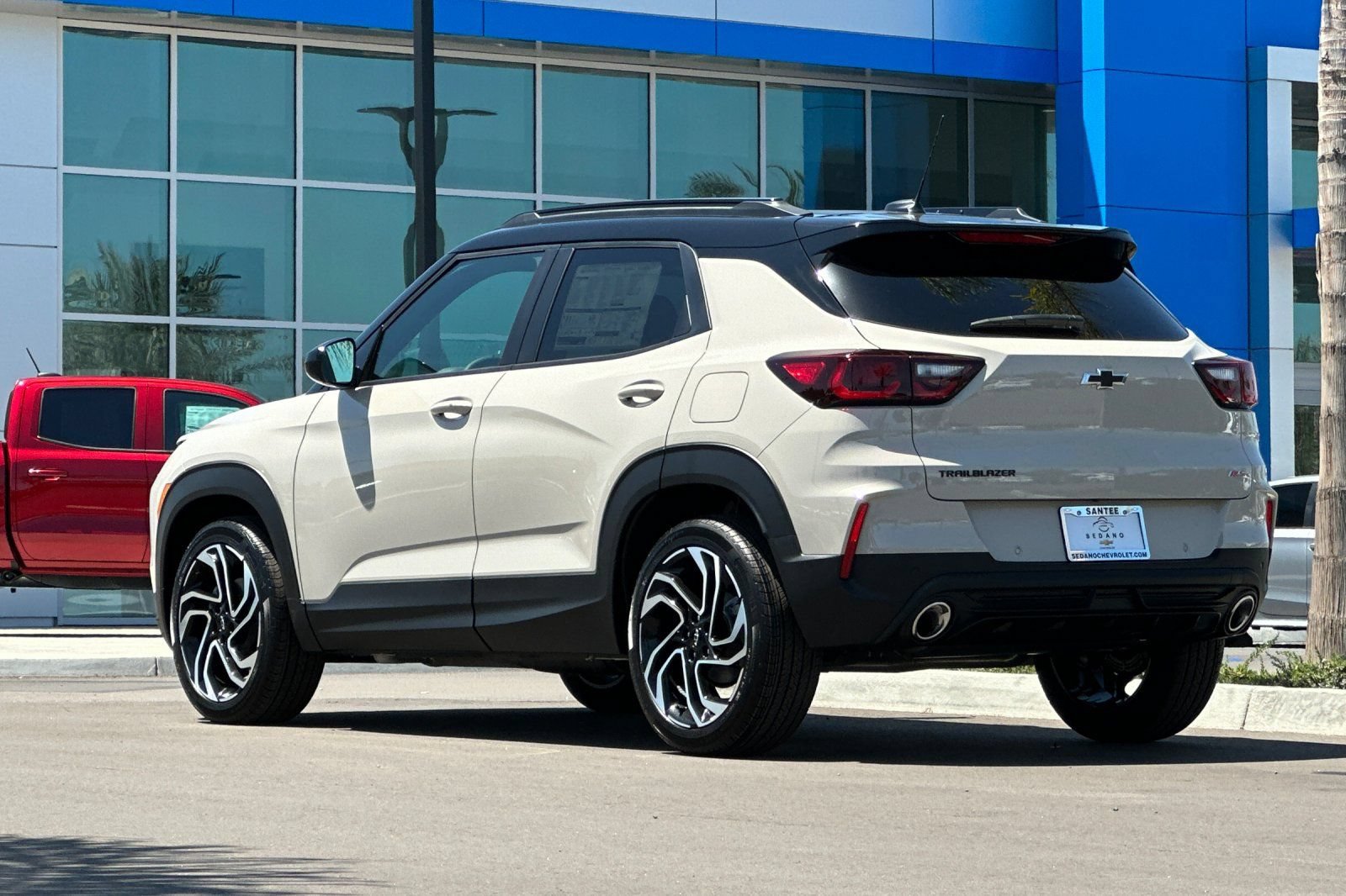 New 2026 Chevrolet TrailBlazer RS w/ Driver Confidence Package FWD image 6