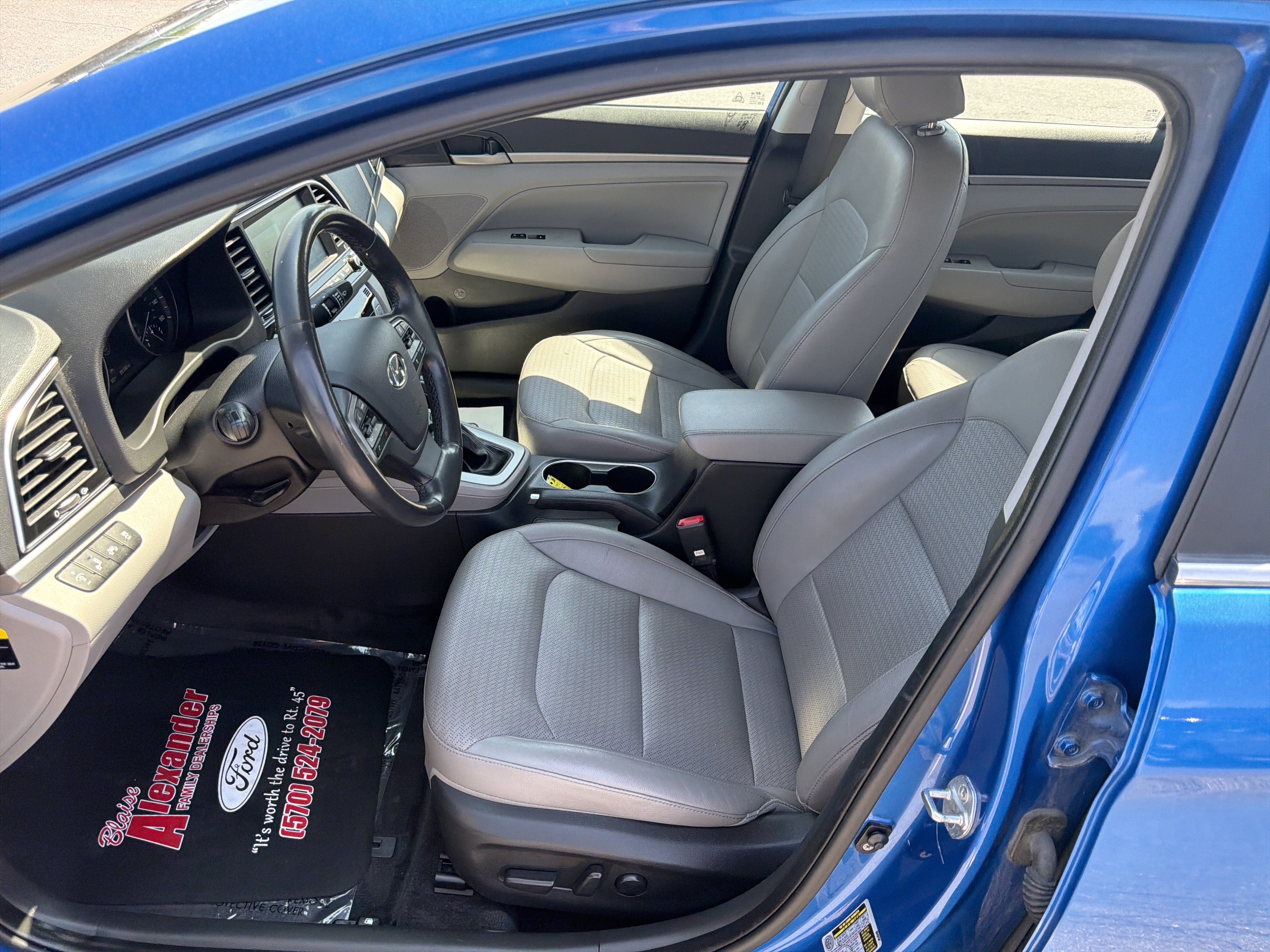 Used 2018 Hyundai Elantra Limited w/ Limited Ultimate Package 02 FWD image 12