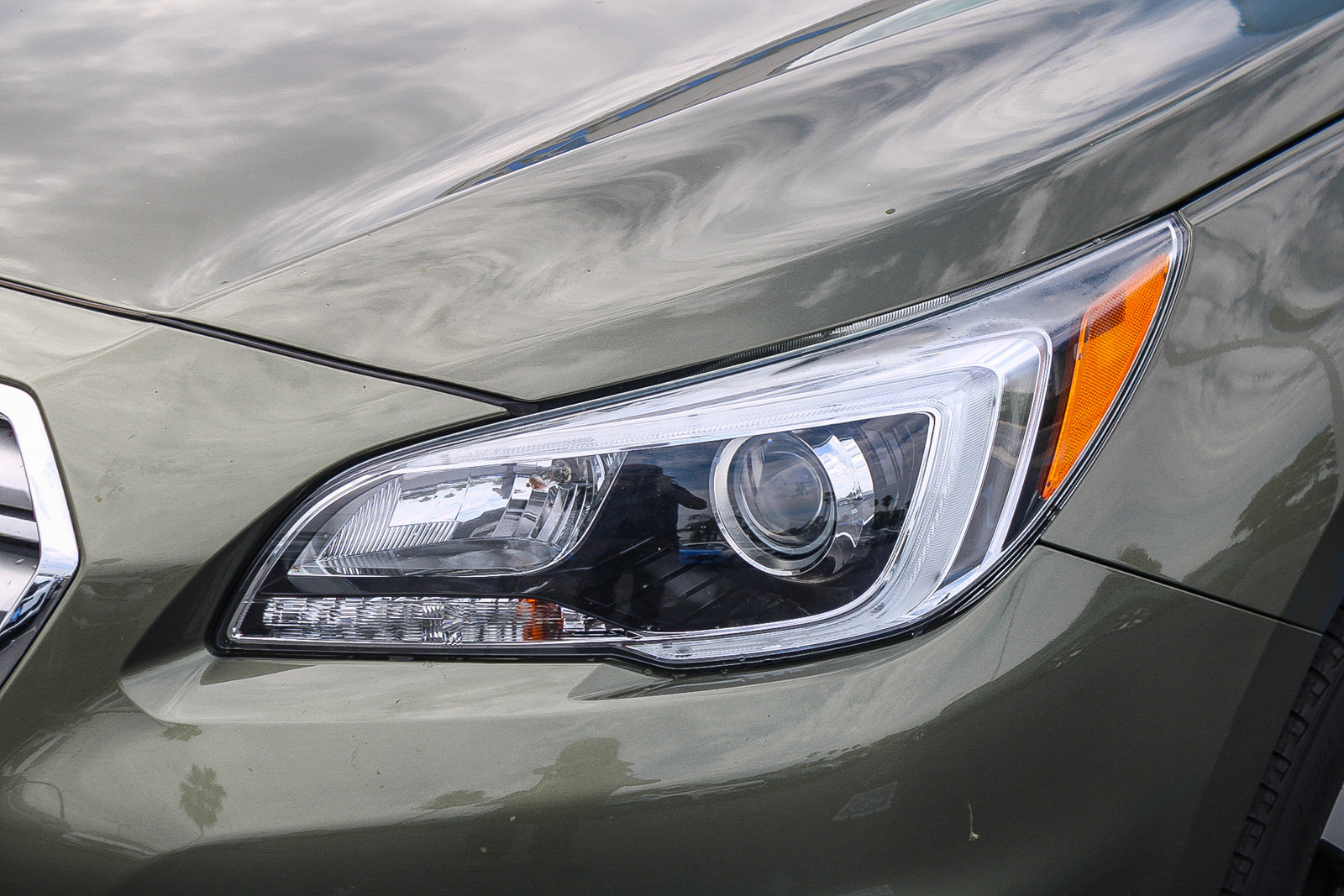 Used 2016 Subaru Outback 2.5i Limited AWD/4WD image 5