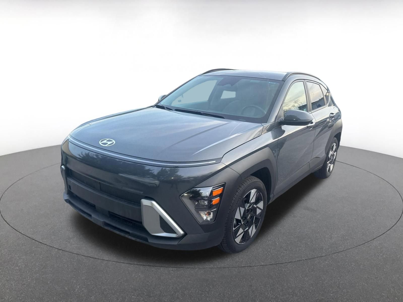 Used 2025 Hyundai Kona SEL image 4