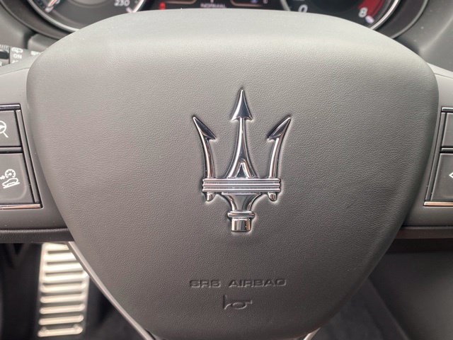 New 2024 Maserati Levante Trofeo AWD/4WD image 25