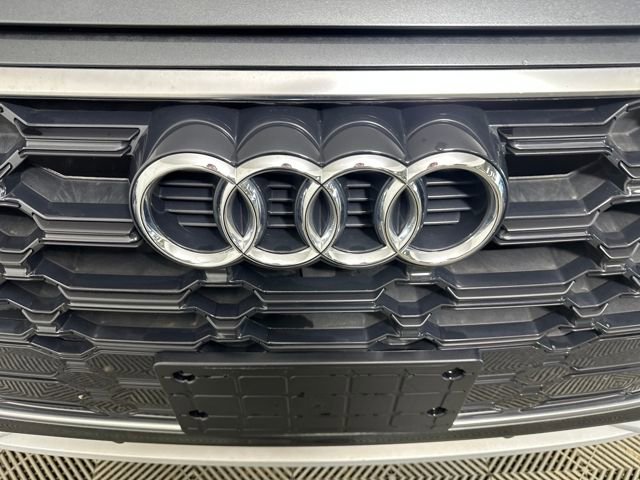 Used 2022 Audi Q5 2.0T Premium image 9