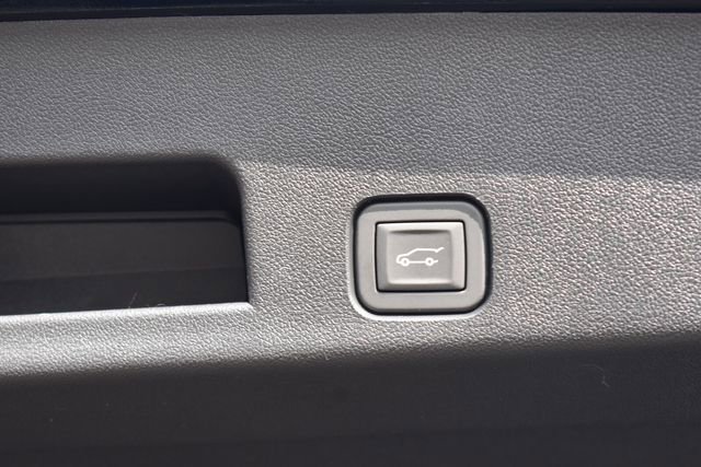 New 2026 Chevrolet Traverse LT w/ LPO, Floor Liner Package image 19