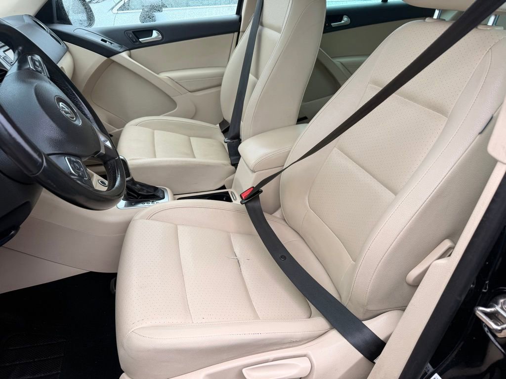 Used 2014 Volkswagen Tiguan SEL AWD/4WD image 15