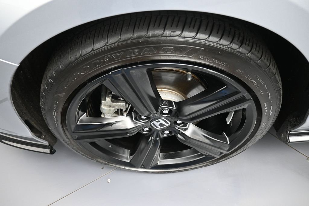 Used 2025 Honda Accord Sport image 14