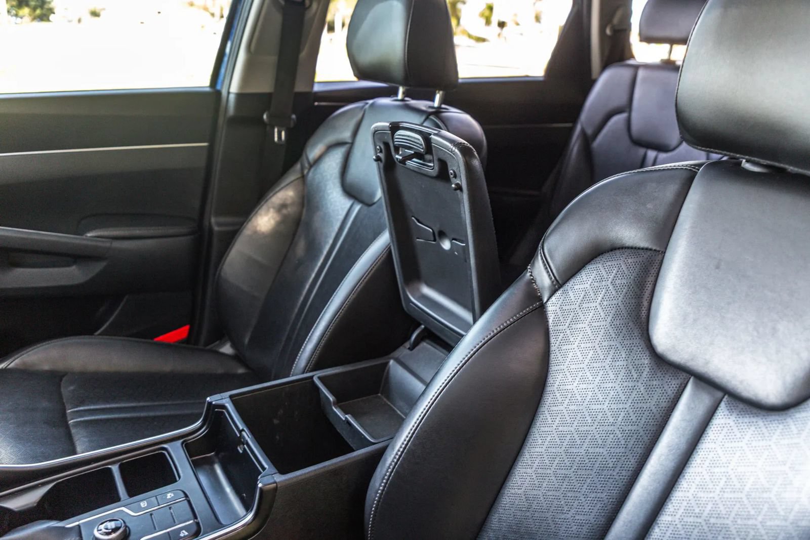Used 2023 Kia Sorento S w/ Panoramic Sunroof Package FWD image 77