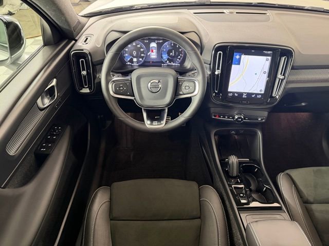 Used 2019 Volvo XC40 T5 R-Design AWD/4WD image 11