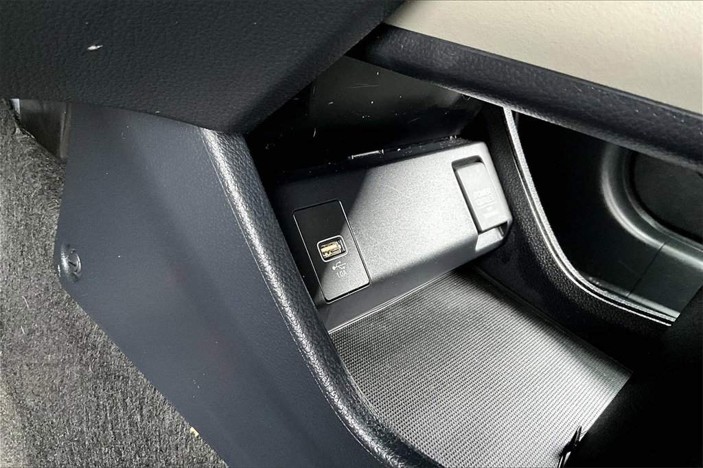 Used 2021 Honda HR-V LX image 30