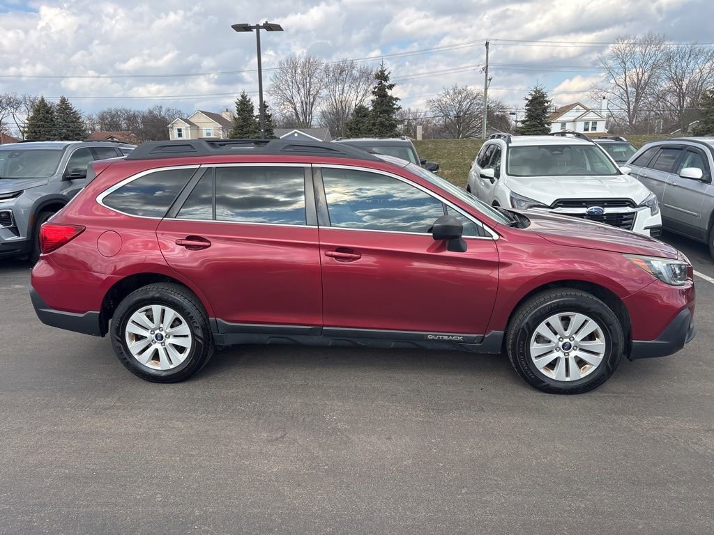 Used 2019 Subaru Outback 2.5i image 2