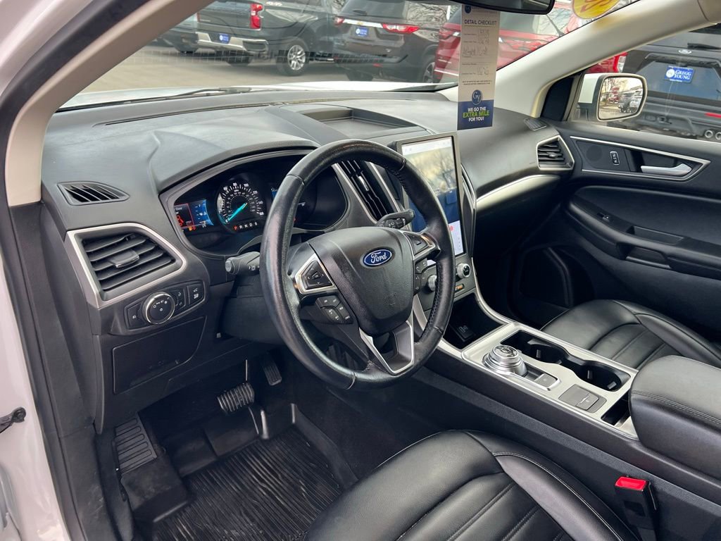 Used 2022 Ford Edge SEL w/ Convenience Package image 17