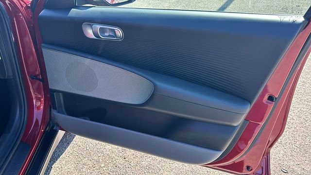 Used 2023 Hyundai Ioniq 6 SEL image 10