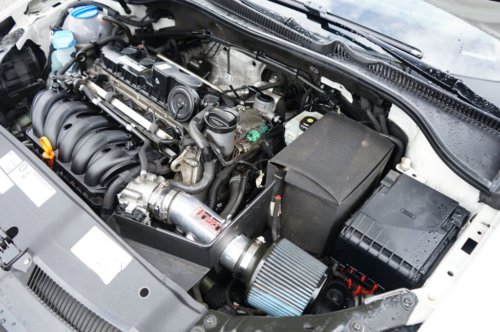 Used 2012 Volkswagen Golf 2-Door image 9