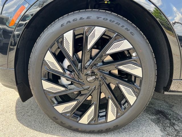 New 2026 Lincoln Nautilus Reserve w/ Jet Appearance Package image 14